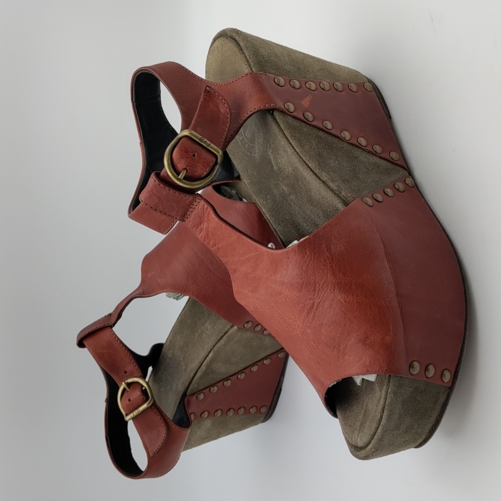 Florentini Baker Platforms Women's Sz 39